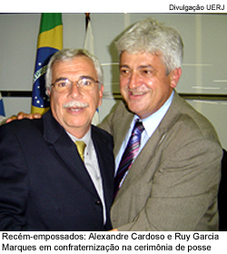 Recém-empossados: Alexandre Cardoso e Ruy Garcia Marques em confraternização na cerimônia de posse